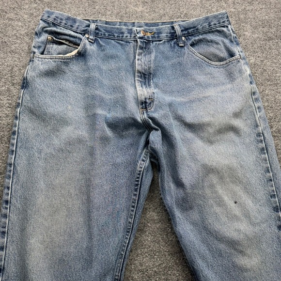 Wrangler Jeans Men's 40x30 Blue Relaxed Fit Denim Casual Pants - Picture 5 of 14